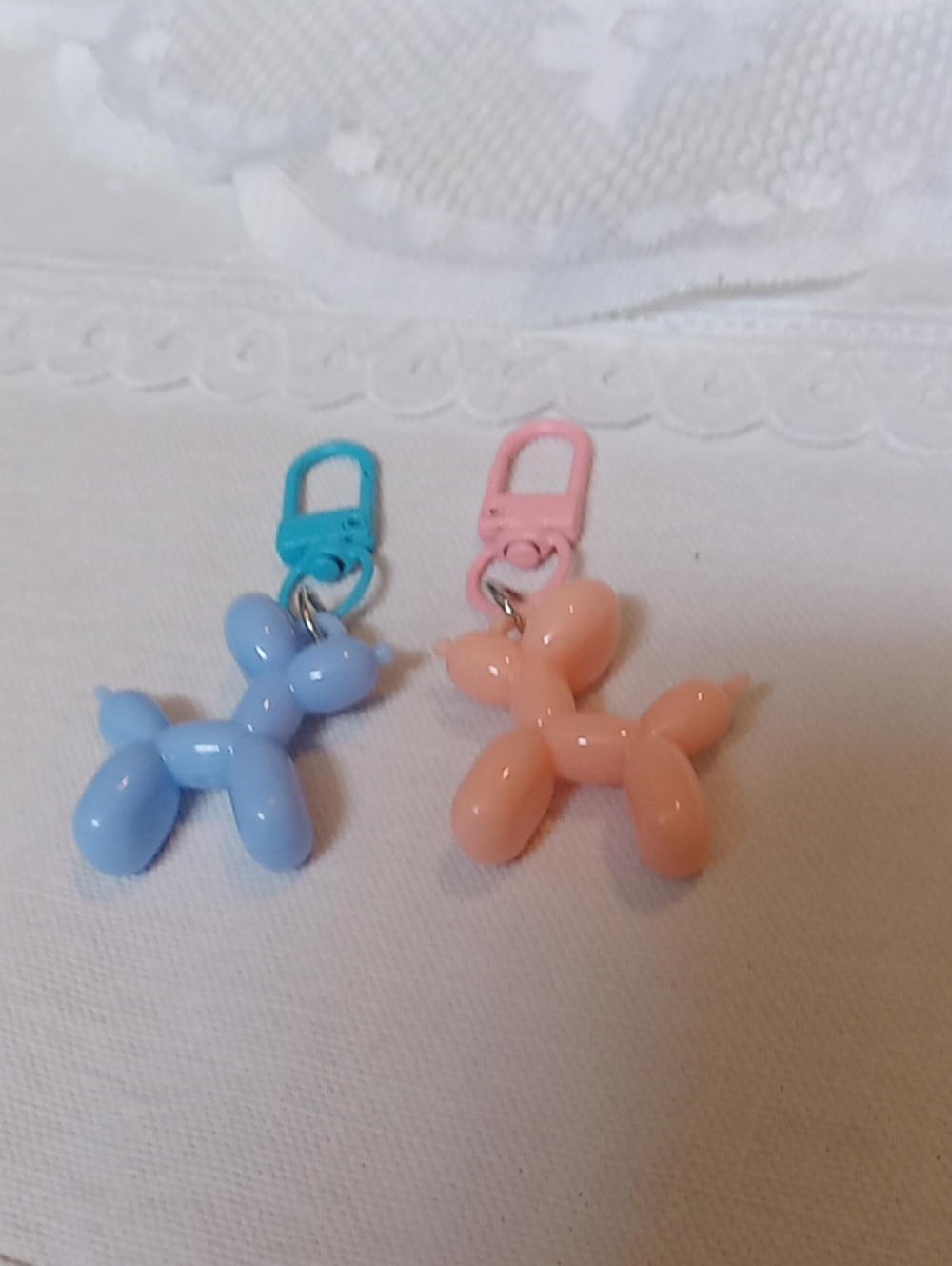 Balloon Dog Zipper Pull  - Blue & Peach